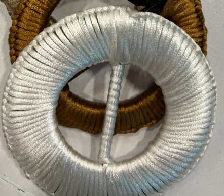 Hebilla Redonda Ancha Tejida en Macramé