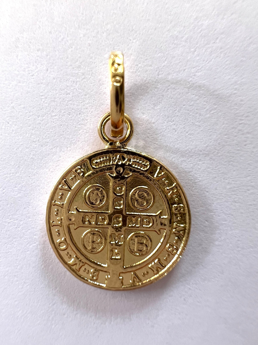 Dije San Benito (mediano)