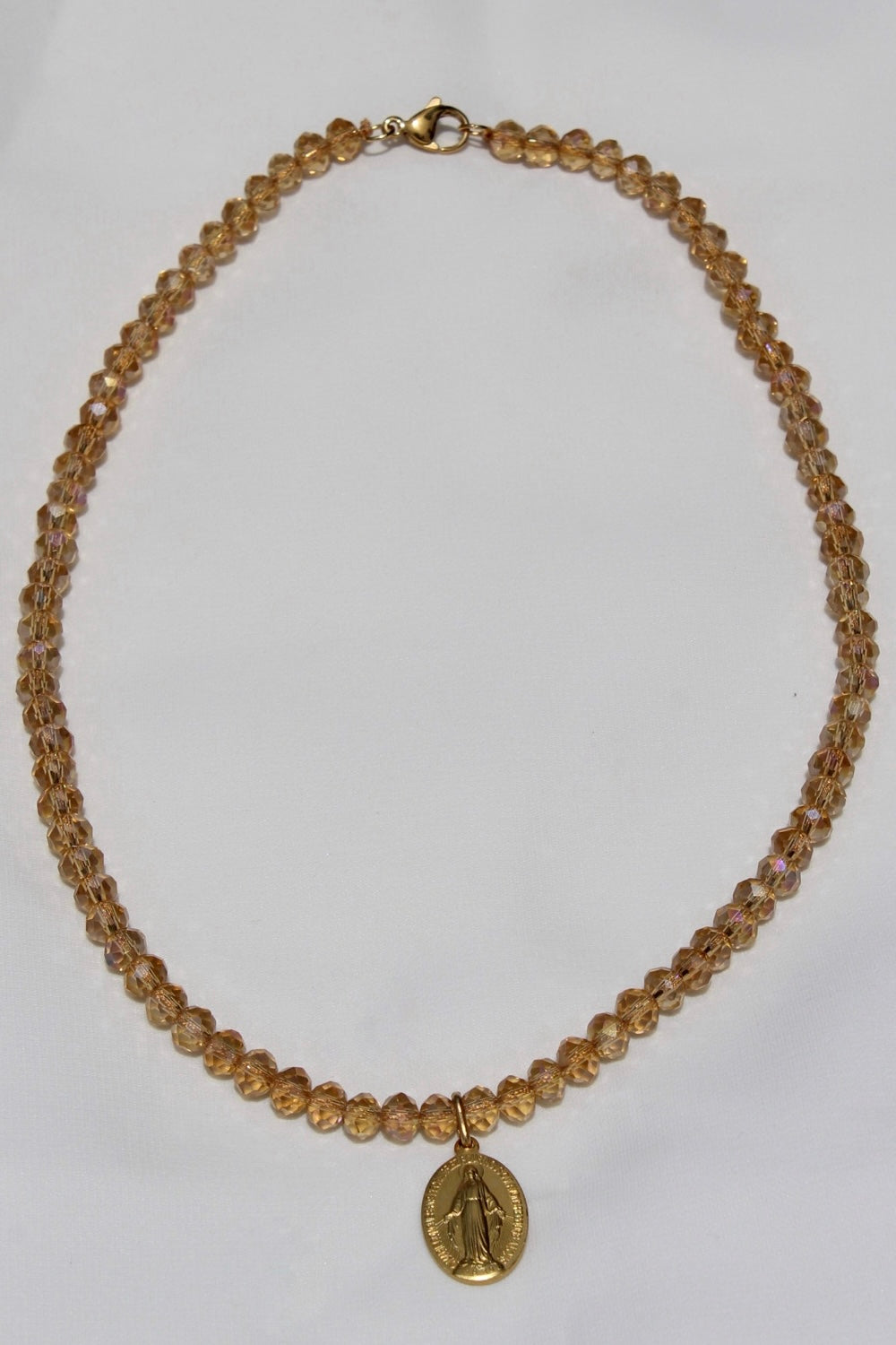 Collar Medalla Virgen Milagrosa Mediana Miel Dorado