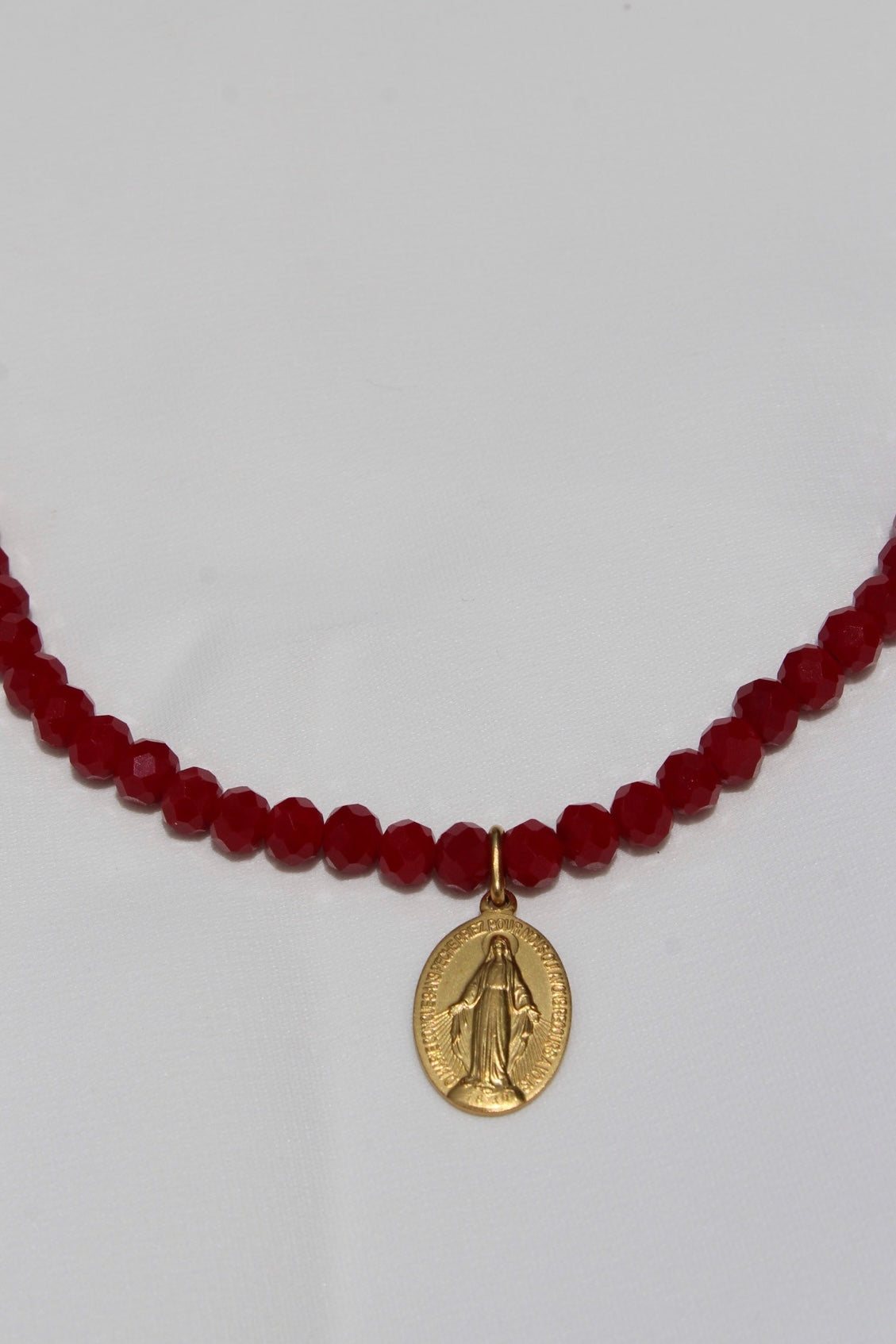 Collar Medalla Virgen Milagrosa Mediana Rojo