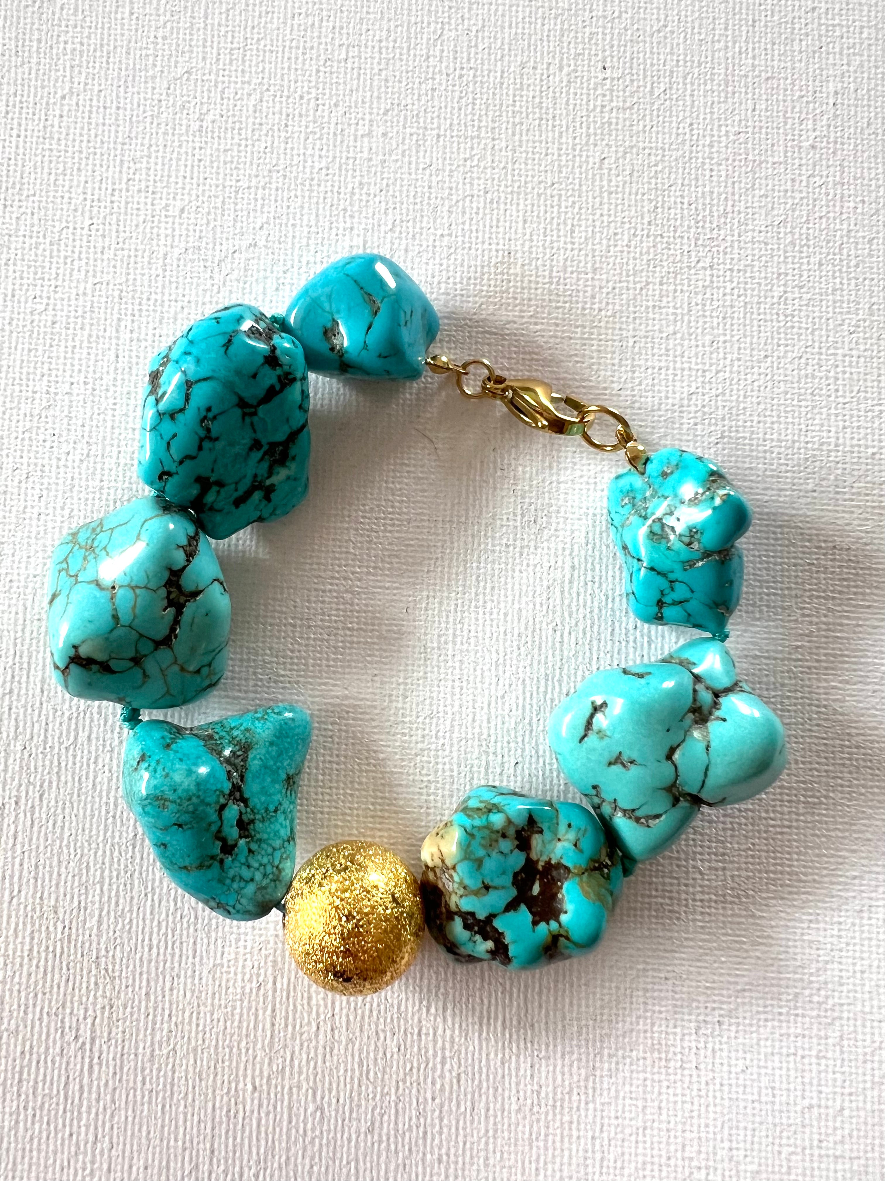 Pulsera Asís Turquesa Irregular Esfera Dorada