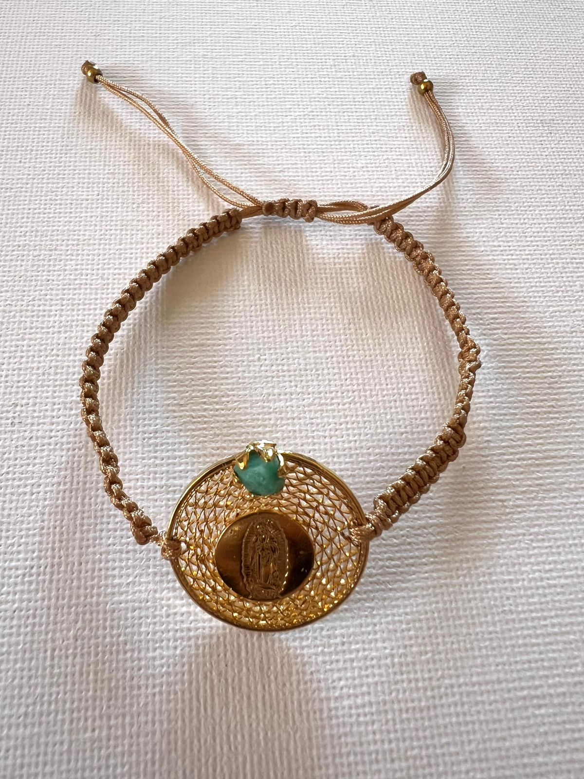 Pulsera Virgen Guadalupe Morralla Tejida